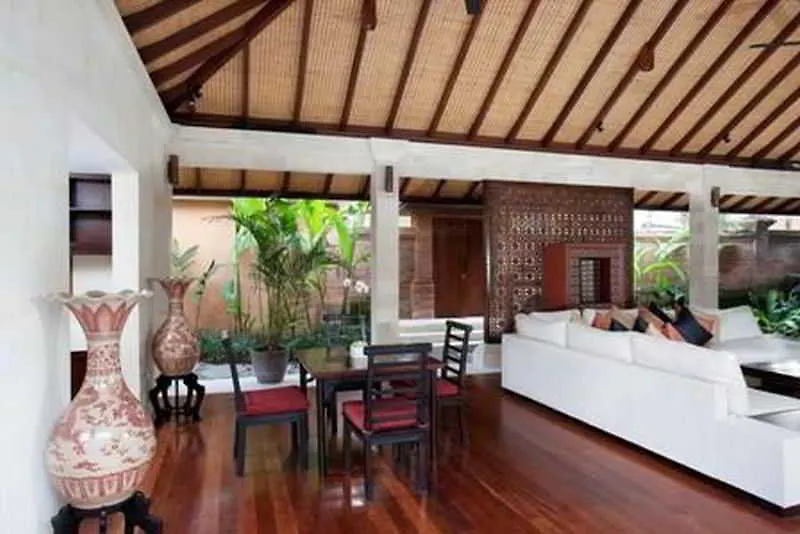 Villa Iskandar Kuta